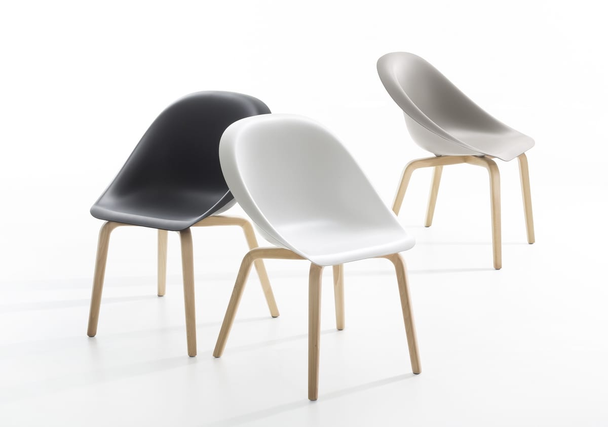 hoop-side-chair-with-wood-base-by-karim-rashid-634442.jpg